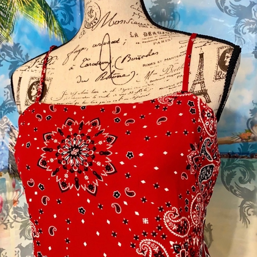 🍀 NWT! Cute Red Bandana Tank! - Picture 5 of 9